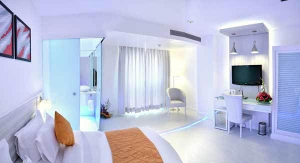 Mango Hotel Jaipur Room photo